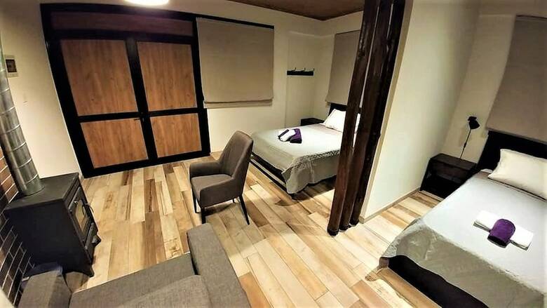 Hotel Perneia Rooms