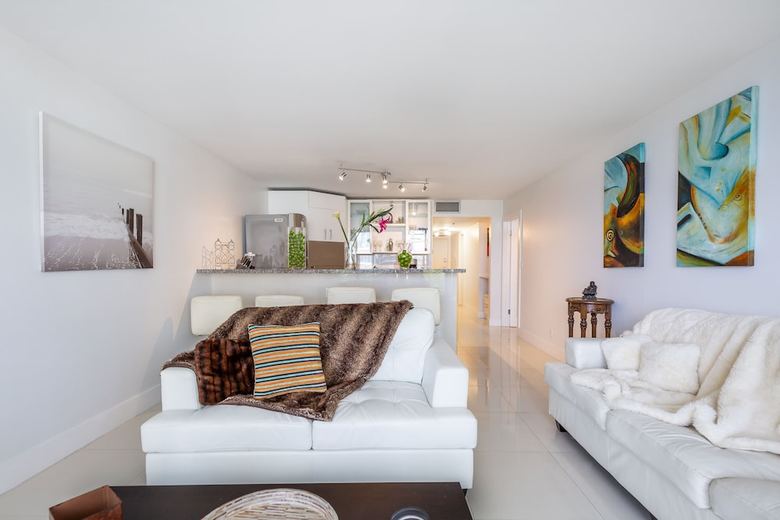 Apartamentos Edgy And Modern Condo On The Bay