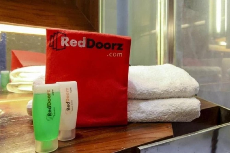 Hotel Reddoorz Near Xt Square 2
