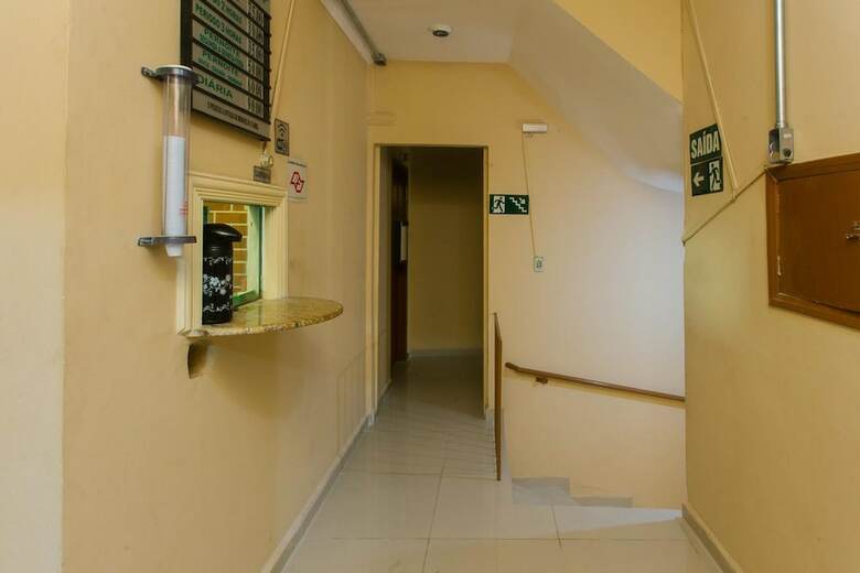 Oyo Hotel Green Mau�