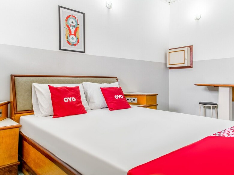 Oyo Hotel City