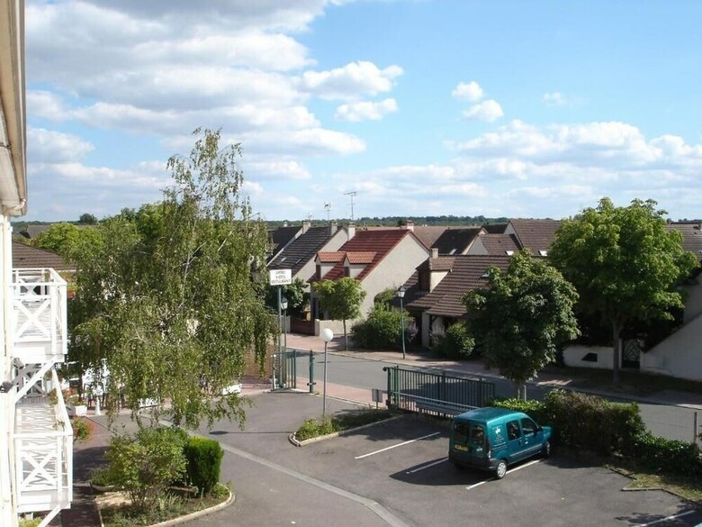 Hotel Kyriad Direct  Poissy - Acheres