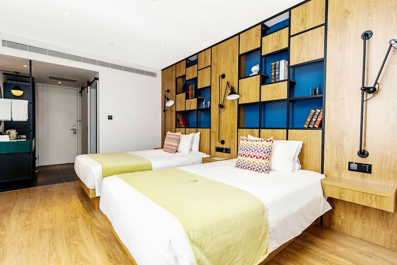 Hotel Campanile Shanghai Huaihai