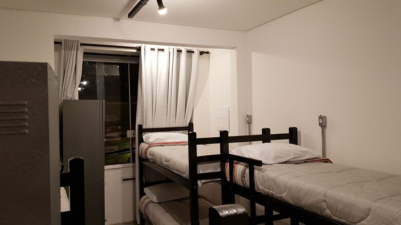 Hostal Imagina Hostel