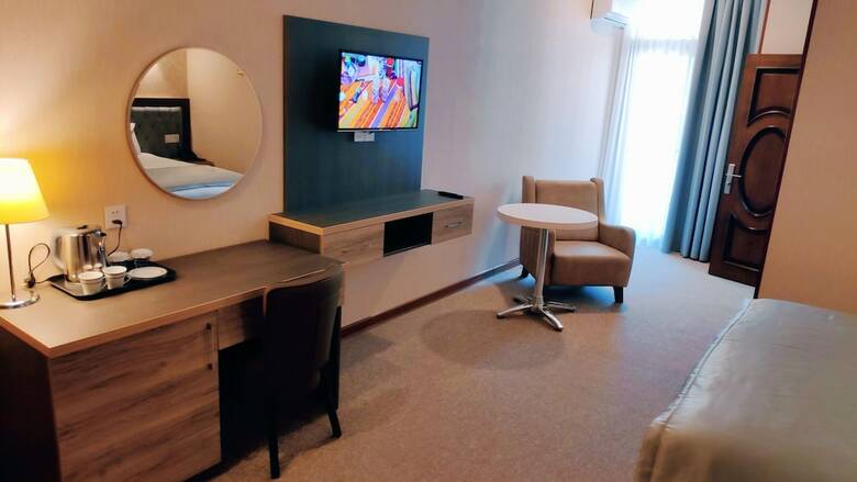 Royal Sapphire Hotel