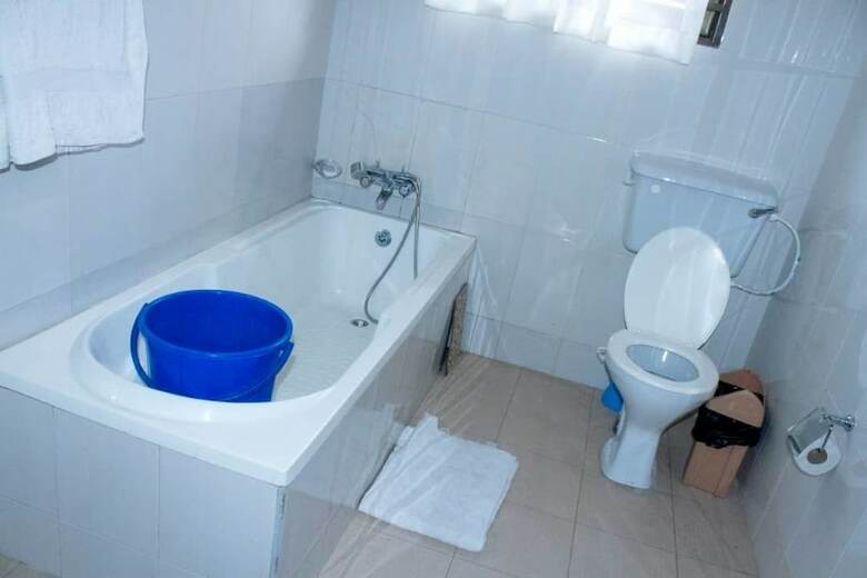 Hotel Kwamo Executive Lodge