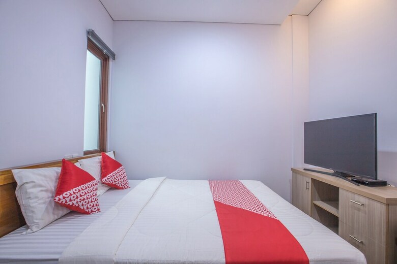 Hostal Oyo 1496 Weleri 07