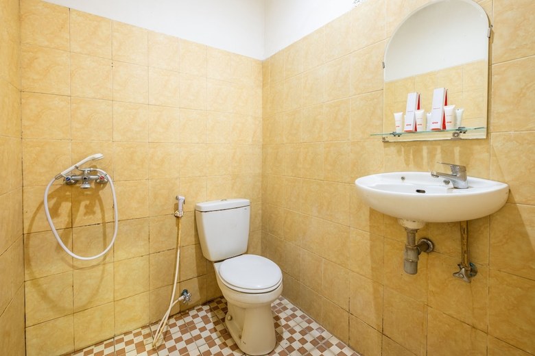 Hostal Oyo 1444 Hotel Patradisa