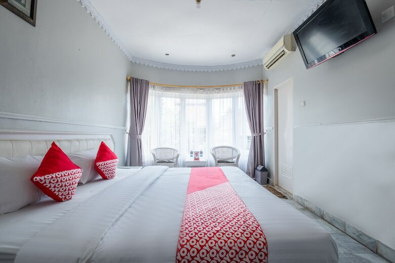 Hostal Oyo 1444 Hotel Patradisa