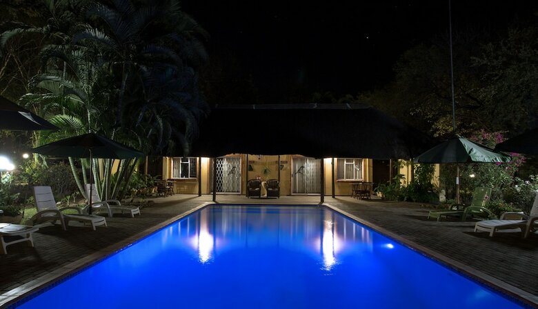 Hotel Sunbird Lodge - Guest House