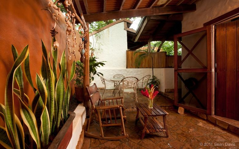 Hotel Sueno Del Mar Beachfront Bed & Breakfast
