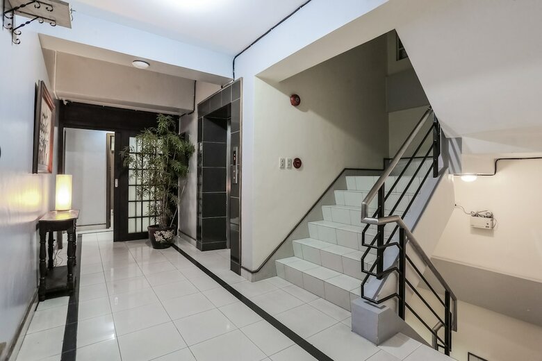 Hotel Oyo 389 Alley 8