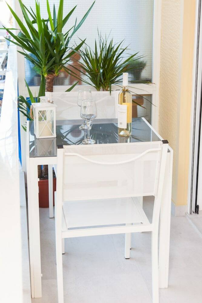 Beautiful And Cozy Apartment In Piraeus