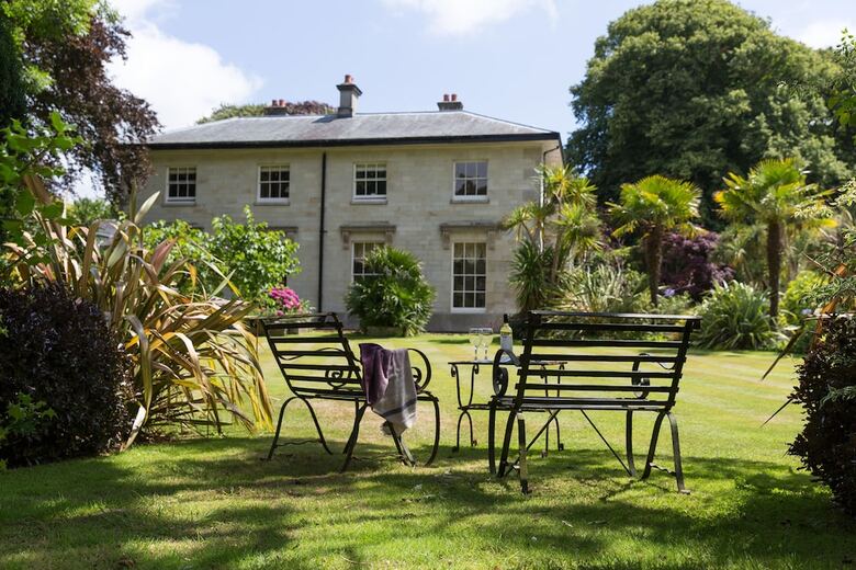 Bed & Breakfast The Old Vicarage - Gwennap
