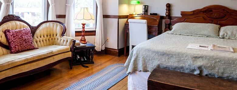 Stonewall Jackson Inn Bed And Breakfast