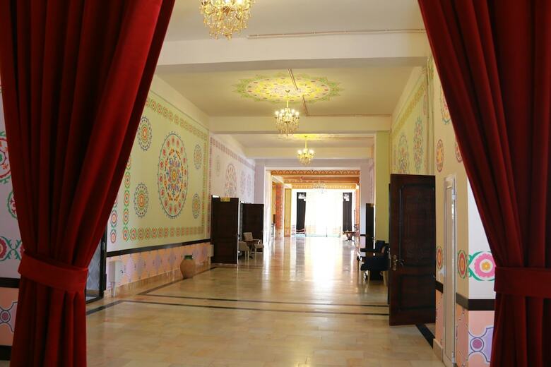 Garden Plaza Hotel