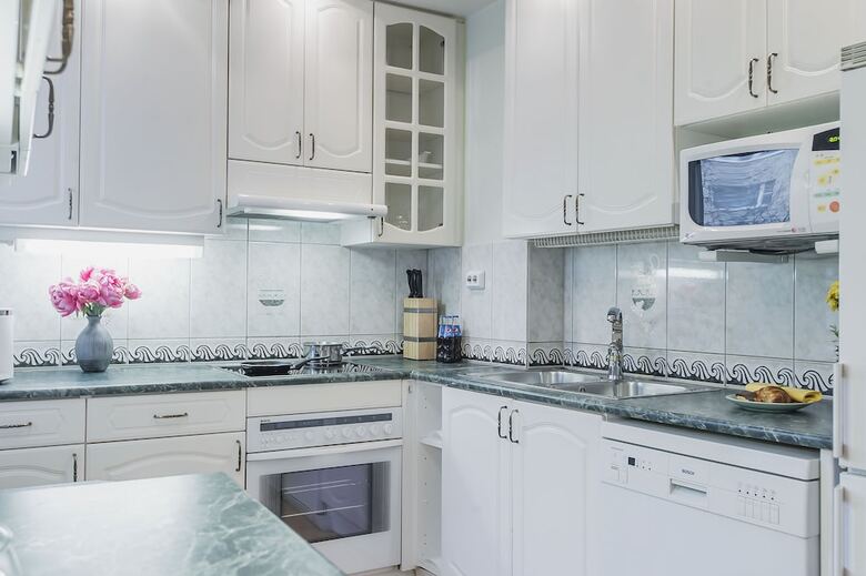 Gm Apartment Staropimenovskiy 16
