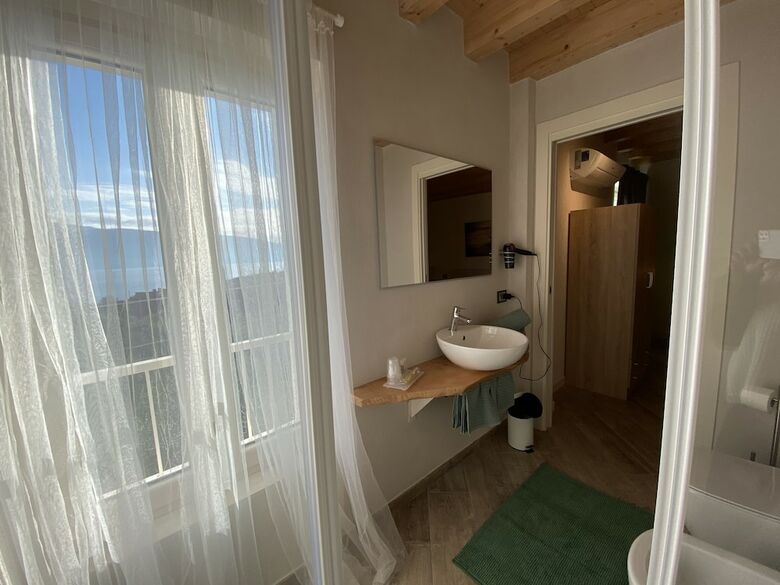 Bed & Breakfast Vista Lago