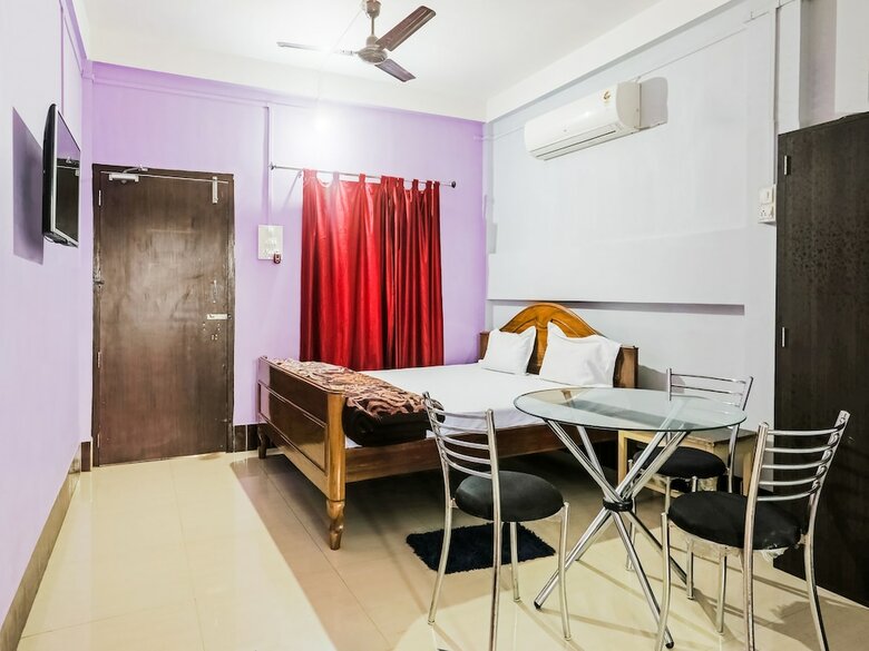 Spot On 47105 Hotel Hornbill