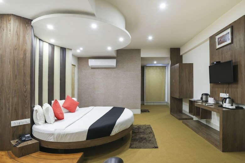 Hotel Capital O 48764 Apple Residency