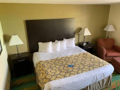 Hotel Baymont Inn & Suites Evansville North
