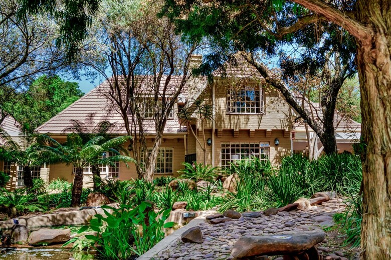 Bed & Breakfast Six Sandton