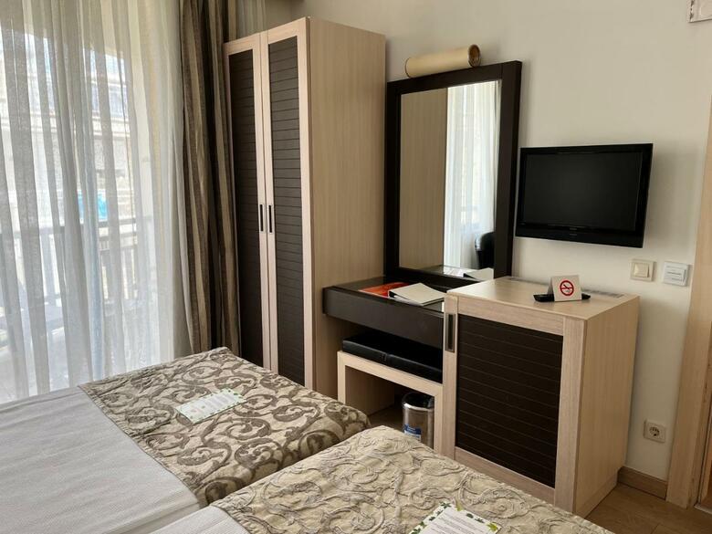 Hotel Golden Lotus