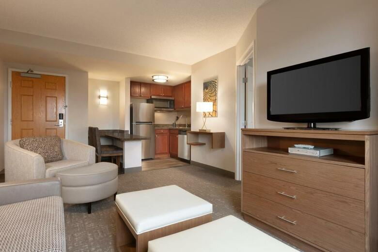 Hotel Staybridge Suites Tampa East- Brandon