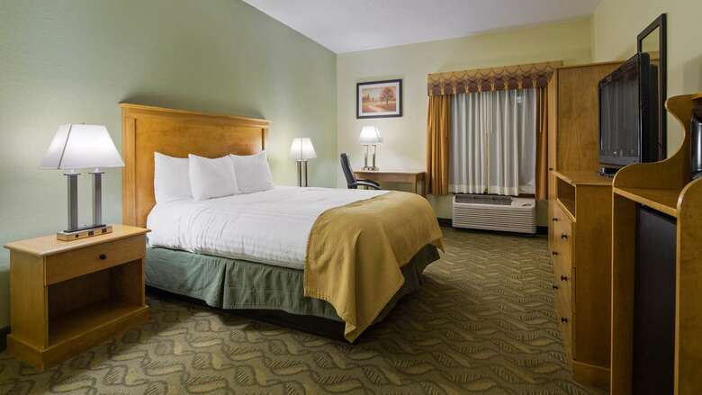 Hotel Best Western Crossroads Inn