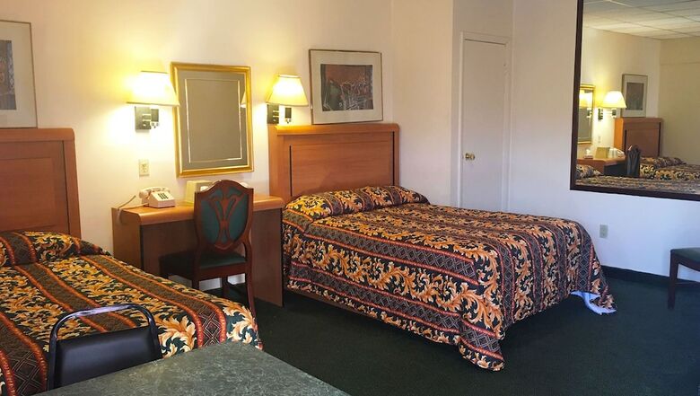 Motel Americana Inn Farmingdale