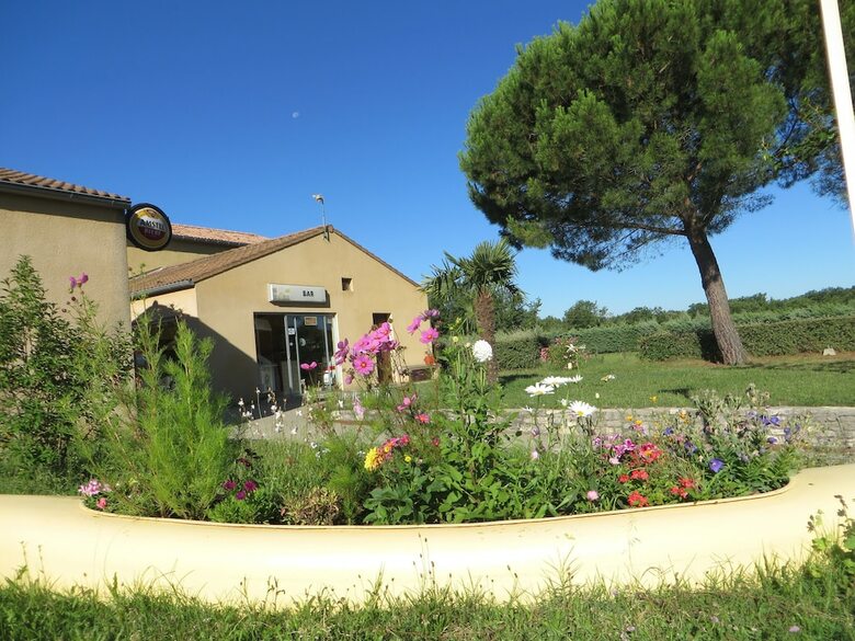 Camping La Rouviere Les Pins