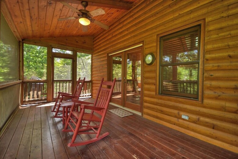Cabana Rock Eagle Hideaway