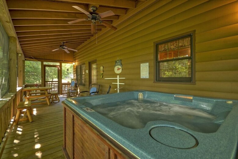 Cabana Toby's Place