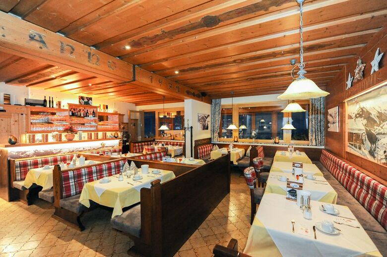 Bike & Ski Hotel Unterellmau
