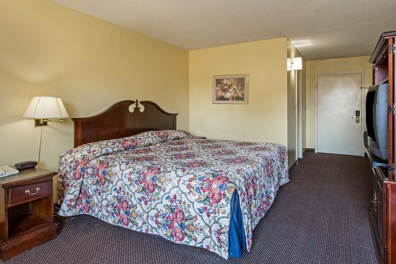 Hotel Days Inn By Wyndham Manassas Battlefield