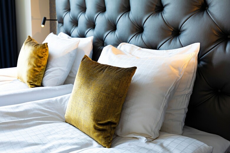 Dockyard Hotel
