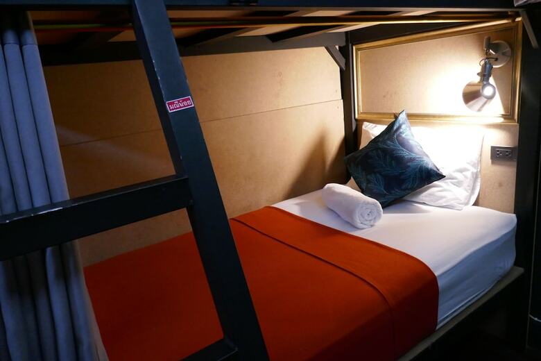 Hostal 2street Hostel At Surathani - Adults Only