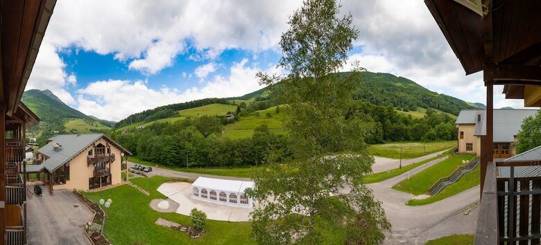 Hotel L'autre Vall�e  Les Niv�oles