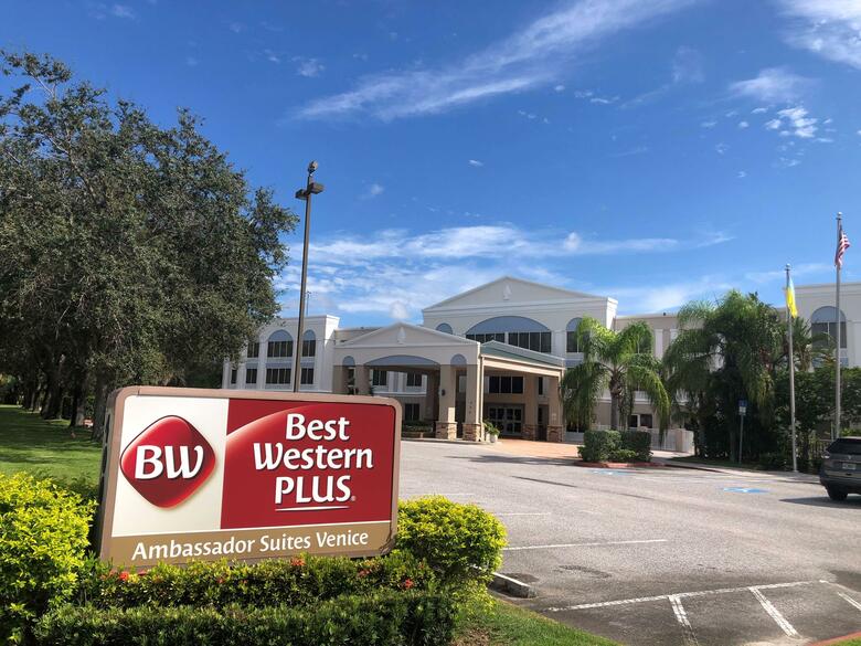 Hotel Best Western Plus Ambassador Suites Venice