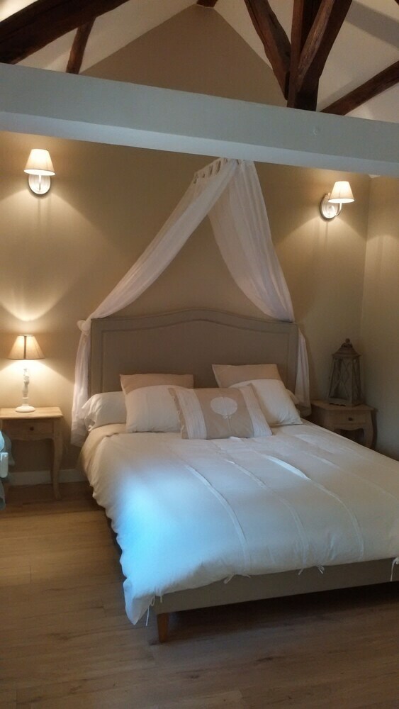 Hotel Chambres D'h�tes La Bourbelle