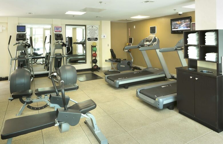 Hotel Doubletree By Hilton Fort Lee - George Washington Bridge