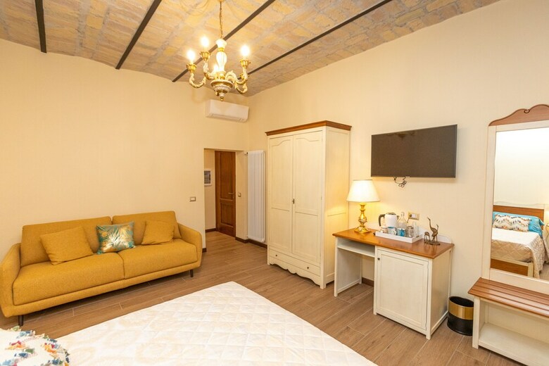 Hotel Kings Home In Rome