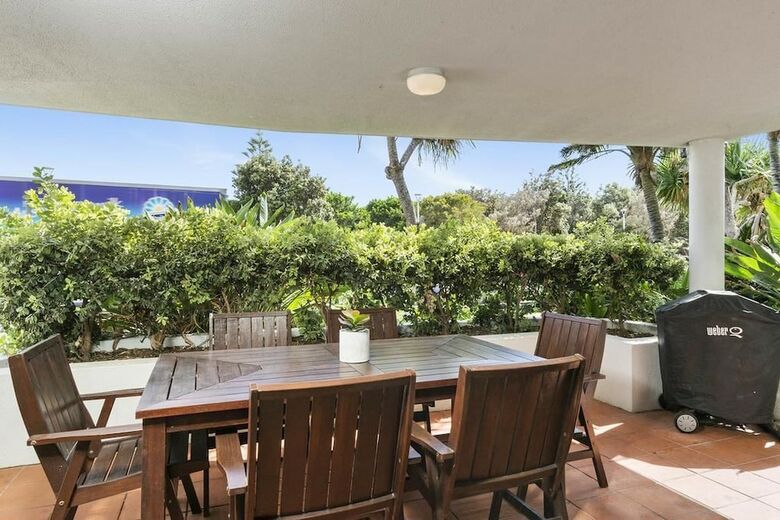 Apartamentos Karinya At Surfside