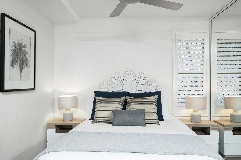 Apartamentos Karinya At Surfside