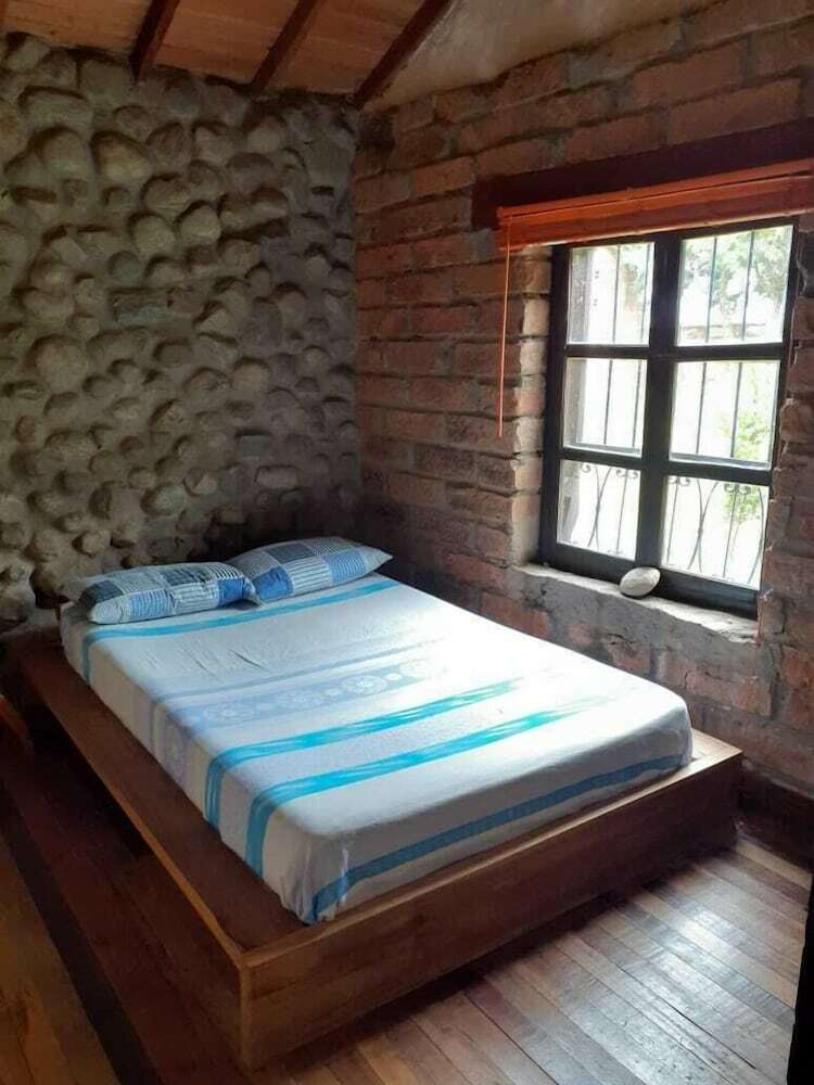 Hotel Balcon En La Monta�a