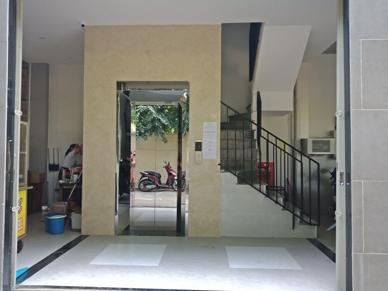 Vin Apartment