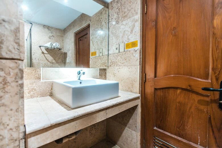 Hotel Oyo 1475 Alia Matraman Syariah