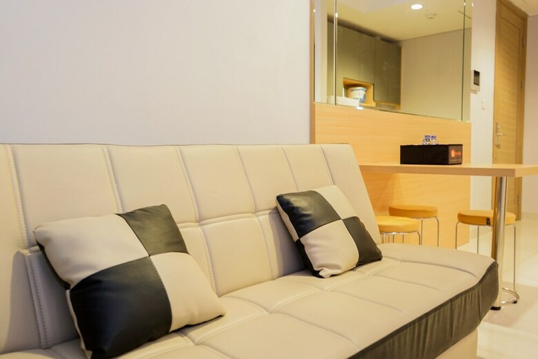 Comfy 2 Br Apartment At Taman Anggrek Residence