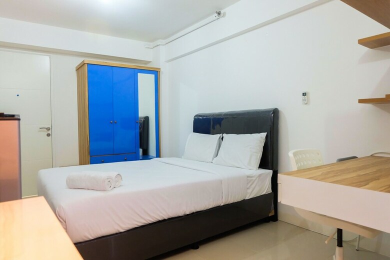 Comfy Studio Bassura City Apartment