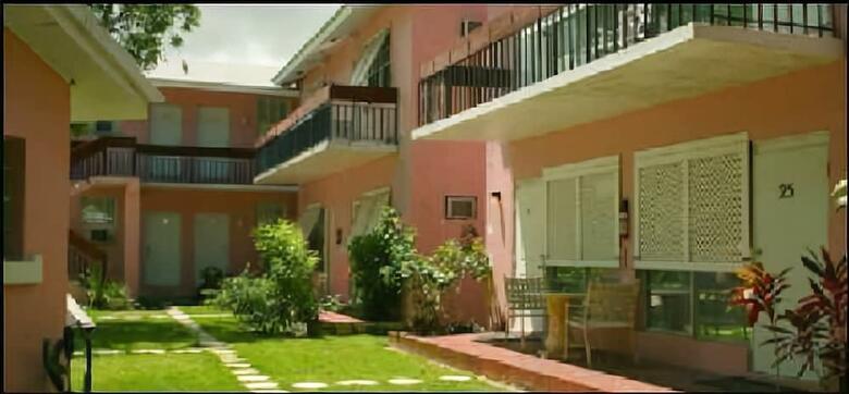 Orchard Garden Hotel & Suites